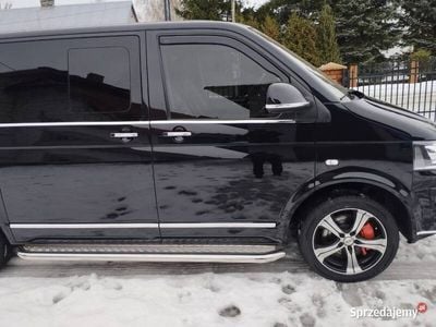 Używany VW Multivan 180 KM (132 kW) 2012 Czarny Van