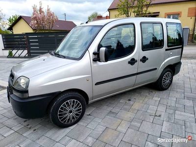 używany Fiat Doblò 1.2 Benzyna 2001 Rok Osobowe BDB Stan