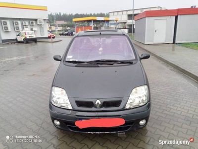 używany Renault Scénic 1.6 16V