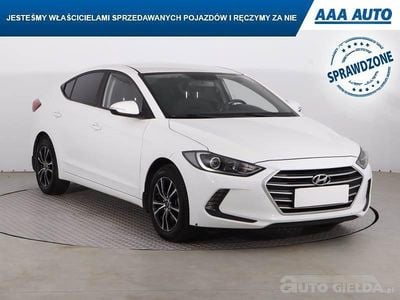 Używany Hyundai Elantra 2016 Biały Sedan/Limuzyna