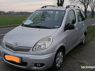 używany Toyota Yaris Verso 