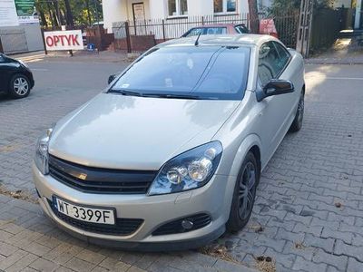 Złoty Używany 2007 Opel Astra Cabriolet Kabriolet | 15 500 zł