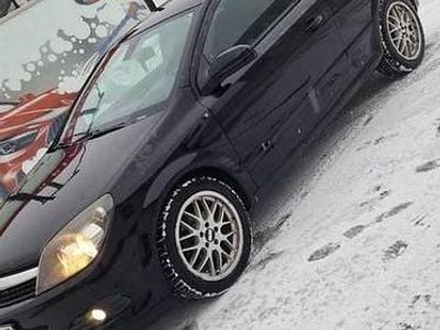 Używany Opel Astra GTC 2009 Czarny Coupe