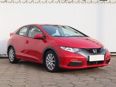 Czerwony Używany 2012 Honda Civic Hatchback | 31 499 zł (Uczciwa cena)