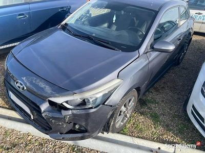 Szary Używany 2015 Hyundai i20 Hatchback | 14 300 zł