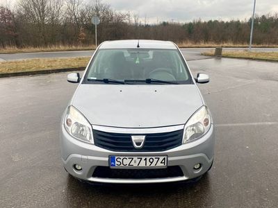 używany Dacia Sandero I generacji z 2010r 110 tys przebiegu *KLIMA*