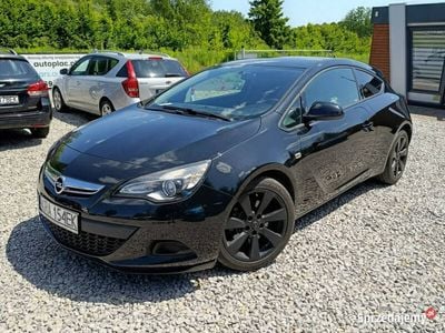 Opel Astra GTC
