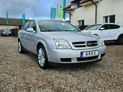 używany Opel Vectra C Benzyna