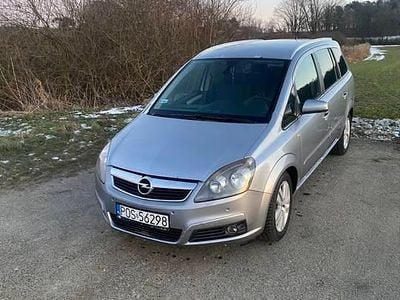 Używany Opel Zafira 2006 Szary Minivan