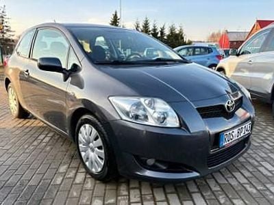 Używany Toyota Auris 124 KM (91 kW) 2007 Szary Hatchback