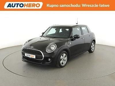 Używany Mini ONE 102 KM (75 kW) 2019 Czarny (metalik) Hatchback