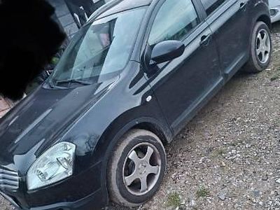 Używany Nissan Qashqai +2 140 KM (102 kW) 2009 Czarny SUV