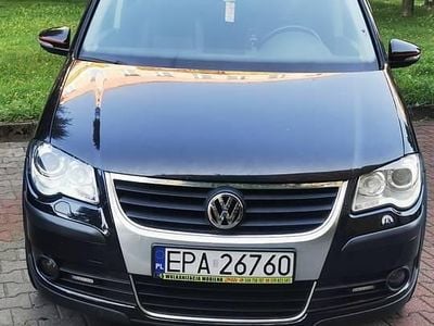 Używany VW Touran Cross 2009 Czarny Minivan