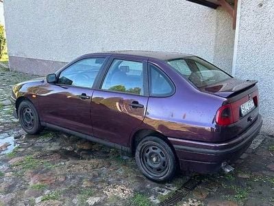 Używany 1997 Seat Cordoba Sedan/Limuzyna | 1600 zł