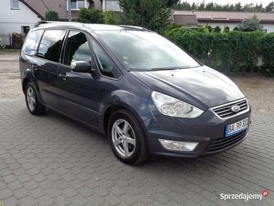 Używany Ford Galaxy 140 KM (102 kW) 2015 Szary Minivan