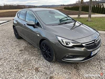 używany Opel Astra 1.4 turbo benzyna