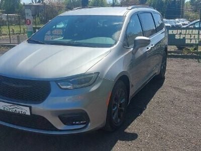 Chrysler Pacifica