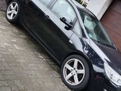 używany Opel Astra sports tourer po opłatach