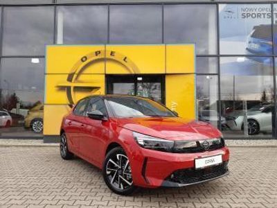 Używany Opel Corsa 100 KM (73 kW) 2024 Czerwony