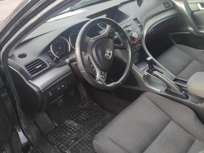 używany Honda Accord VIII 2.2 150 KM śliczna