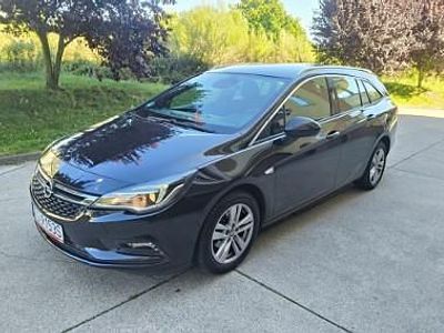 Czarny Używany 2019 Opel Astra Kombi | 56 500 zł (Drogi)