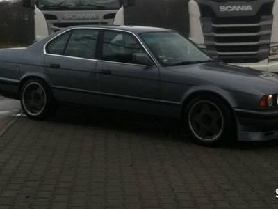 Używany BMW 520 1991 Grafitowy Sedan/Limuzyna