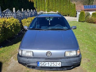 Szary Używany 1993 VW Passat Sedan/Limuzyna | 15 800 zł
