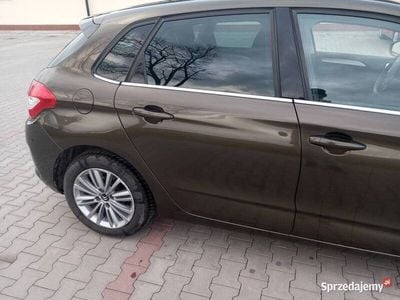 Citroën C4
