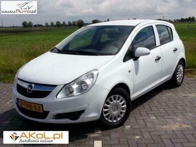 Używany Opel Corsa 86 KM (63 kW) 2010 Biały Hatchback