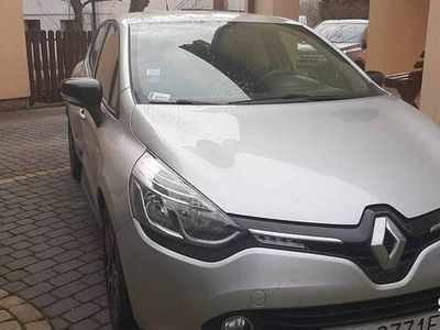 Srebrny Używany 2015 Renault Clio IV Sedan/Limuzyna | 26 500 zł