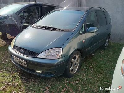 Używany Ford Galaxy 2002 Zielony Minivan