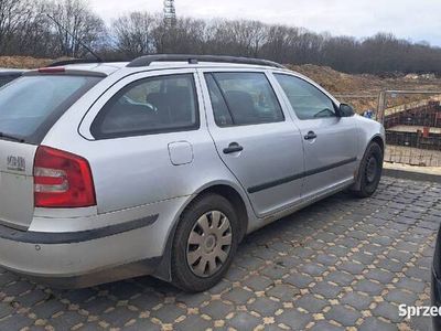 używany Skoda Octavia combi 1.9tdi 2007r