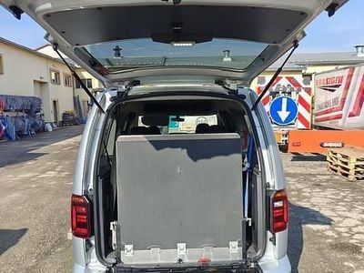 Używany 2018 VW Caddy Minivan | 45 000 zł (Dość drogi)