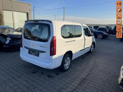 Używany Toyota Proace Verso City 130 KM (95 kW) 2025 Biały Kombi