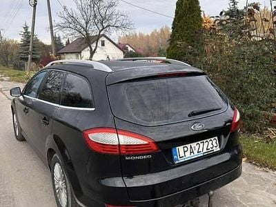 Czerwony Używany 2008 Ford Mondeo Sedan/Limuzyna | 6500 zł (Uczciwa cena)