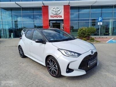 Szary Używany 2022 Toyota Yaris Hybrid Sport Hatchback | 99 900 zł