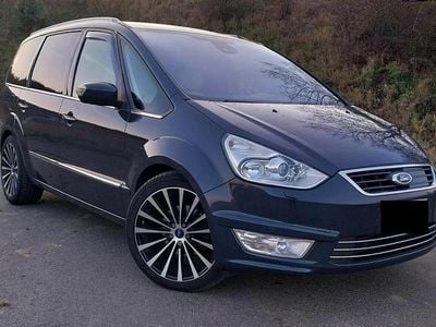 Szary Używany 2014 Ford Galaxy Minivan | 37 900 zł (Uczciwa cena)