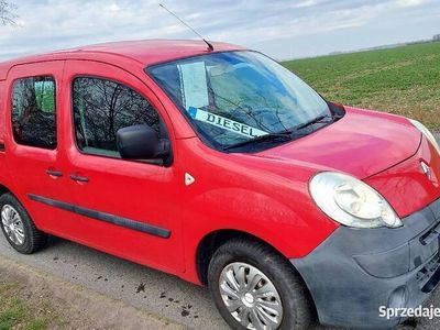 używany Renault Kangoo 1.5 diesel 2010 rok