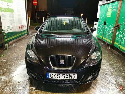 Czarny Używany 2010 Seat Leon Hatchback | 24 400 zł