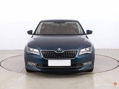 Używany Skoda Superb 190 KM (139 kW) 2017 Niebieski Hatchback