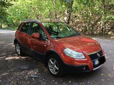 Używany Fiat Sedici 2009 Czerwony SUV