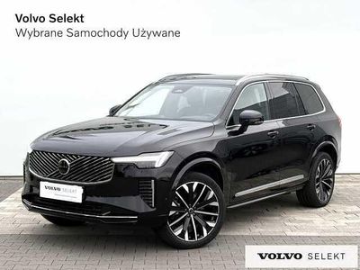 Używany Volvo XC90 250 KM (183 kW) 2025 Czarny SUV