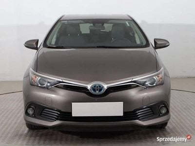 Toyota Auris Hybrid