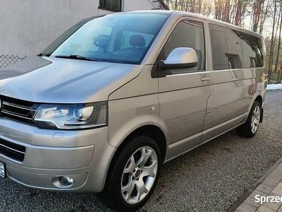 VW Caravelle