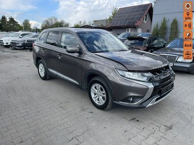 używany Mitsubishi Outlander Invite AWD Automat Kamera