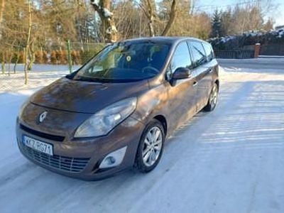 Używany Renault Grand Scénic III 160 KM (117 kW) 2010 Brązowy Minivan
