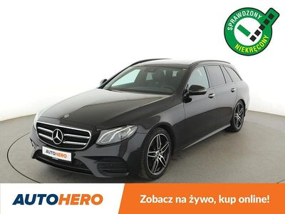 Czarny Używany 2018 Mercedes E220 AMG line Kombi | 121 500 zł