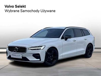 Używany Volvo V60 190 KM (139 kW) 2019 Biały Kombi
