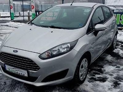 Srebrny Używany 2015 Ford Fiesta Hatchback | 22 900 zł (Uczciwa cena)