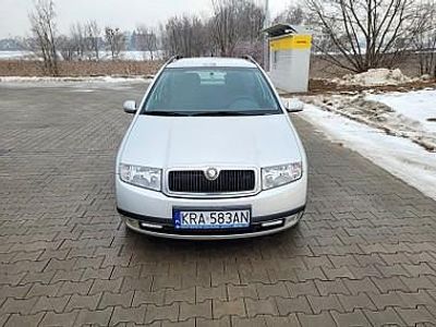 Używany Skoda Fabia 115 KM (84 kW) 2004 Srebrny Hatchback